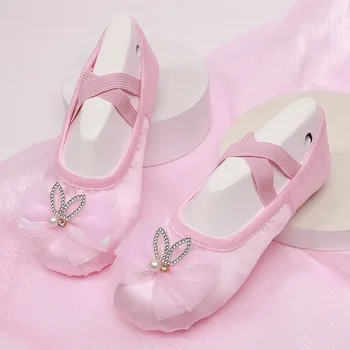 Обувь для занятий танцами для девочек на мягкой подошве, детские балетные туфли, детские танцевальные милые туфли для выступлений на сцене, обувь с кошачьими когтями