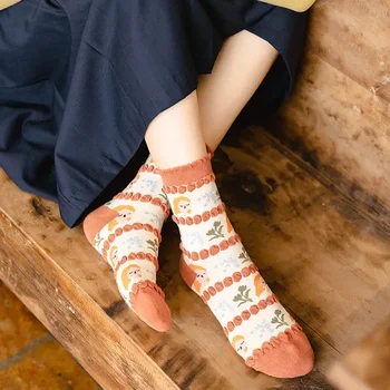 Милые носки для девочек в стиле Лолиты с мультяшным принтом, Студенческие хлопковые длинные носки в японском стиле, Модные Женские носки в стиле Харадзюку с цветочным рисунком.