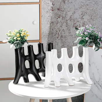 Креативное оформление интерьера, абстрактная керамическая ваза, скандинавский свет, роскошный стол, мягкие украшения