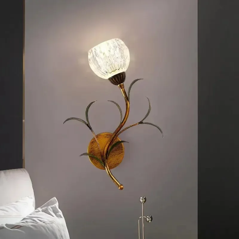 Французский пасторальный Романтический цветочный настенный светильник Декоративный Европейский Ретро прикроватный светильник для спальни Sonce Стеклянная лампа в форме ветки - 1