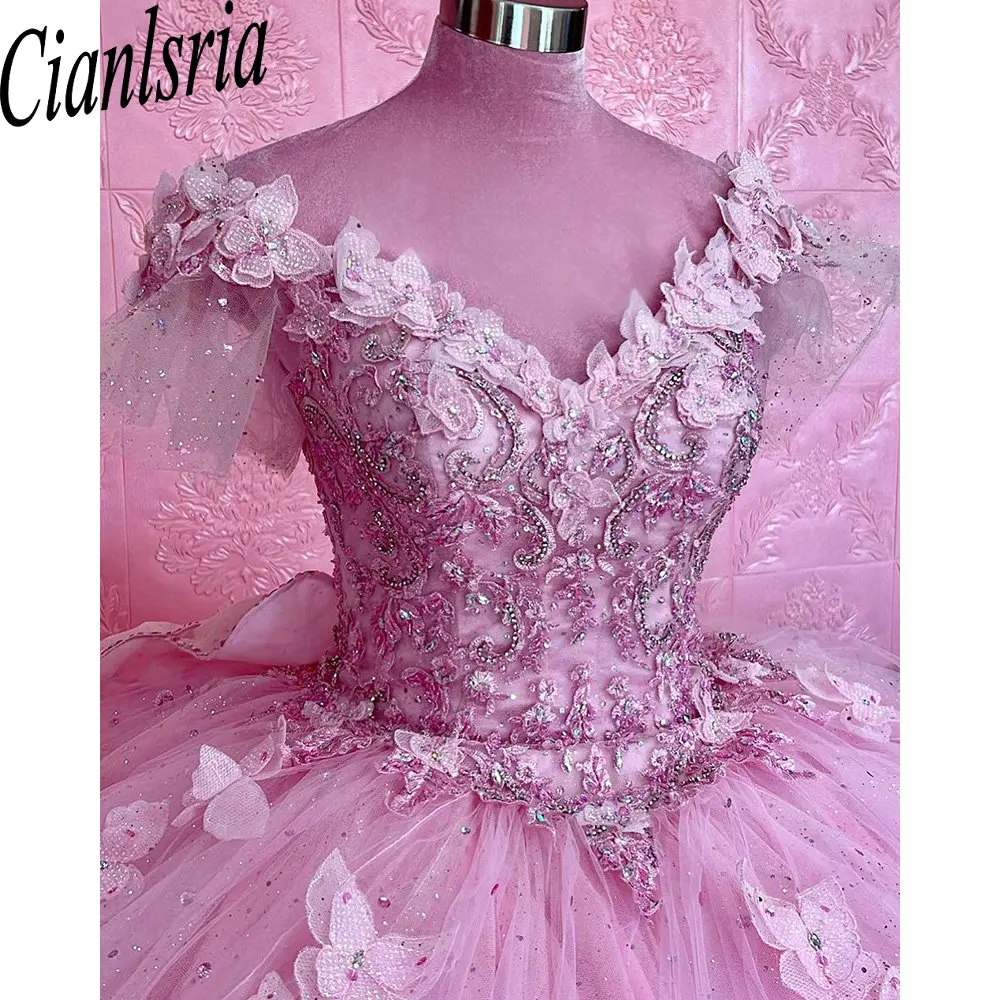 Розовое бальное платье с 3D бабочкой, расшитое бисером, пышные платья с открытыми плечами, аппликации, корсет с кружевным бантом, Vestidos De 15 Años - 2