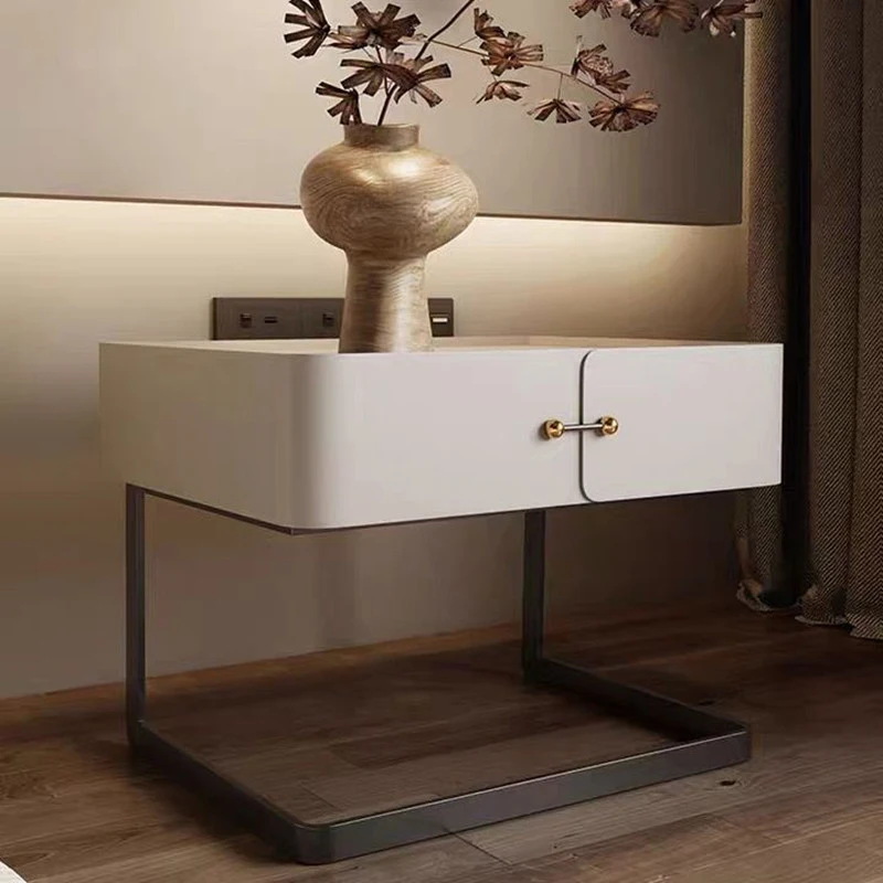Креативный прикроватный столик из массива дерева в кремовом стиле минималистский прикроватный шкафчик для краски - 3