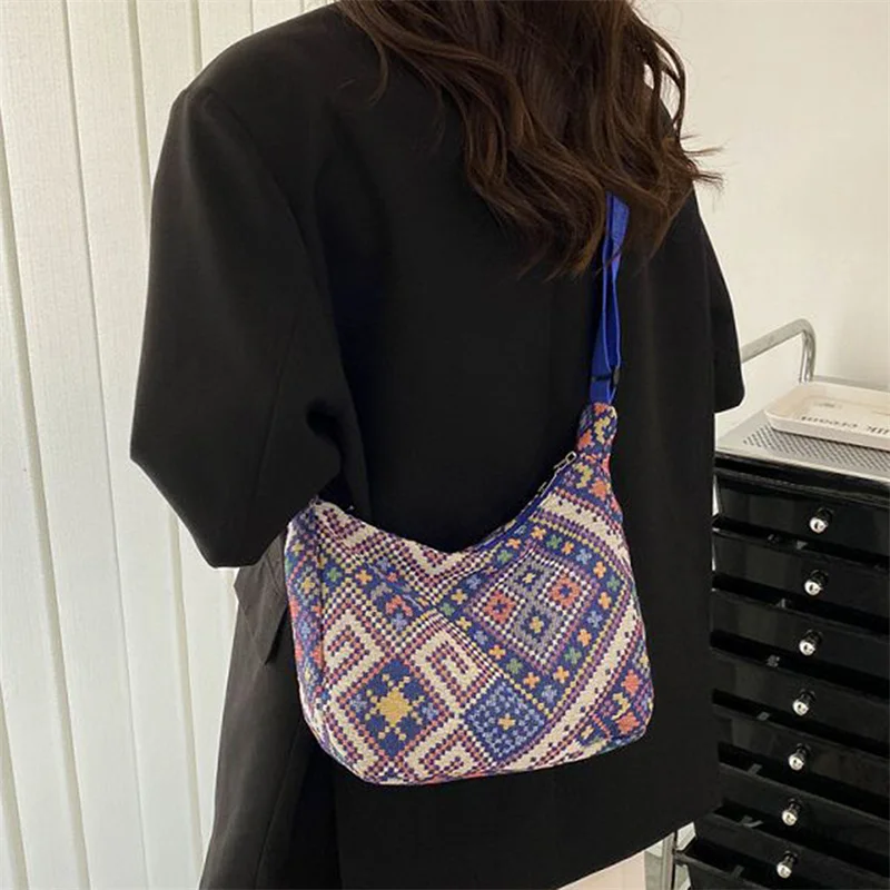 Женская дизайнерская сумка через плечо, винтажная сумка через плечо, вместительная сумка с карманами, сумка-хобо, универсальная тканевая сумка-мессенджер - 5