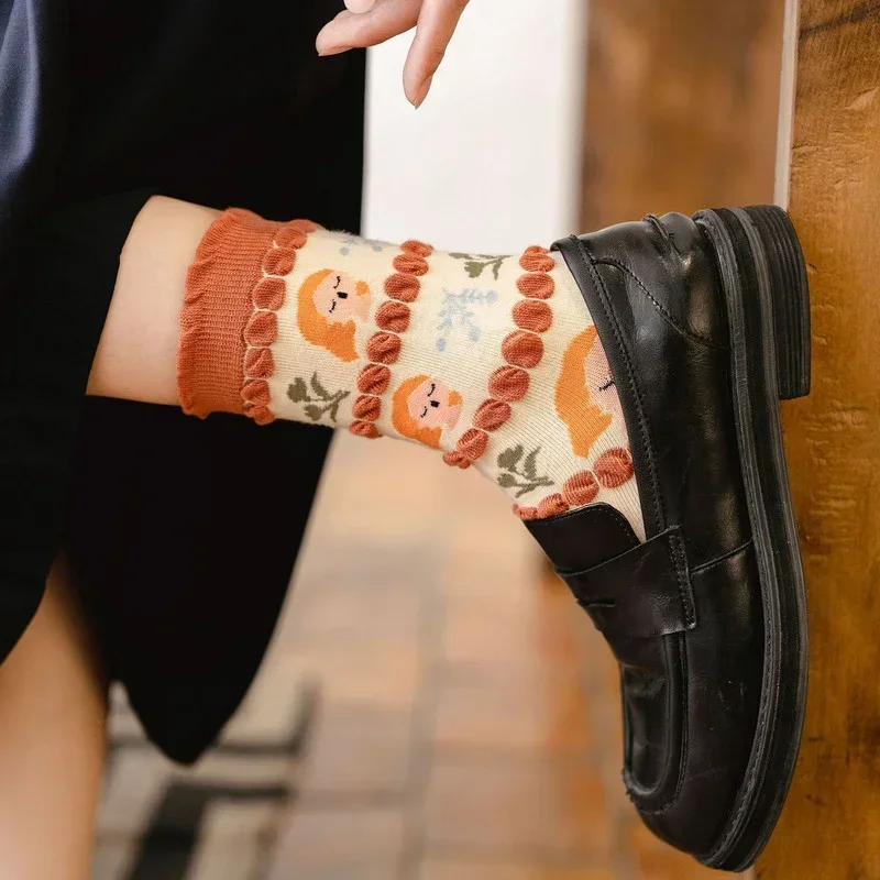Милые носки для девочек в стиле Лолиты с мультяшным принтом, Студенческие хлопковые длинные носки в японском стиле, Модные Женские носки в стиле Харадзюку с цветочным рисунком. - 5