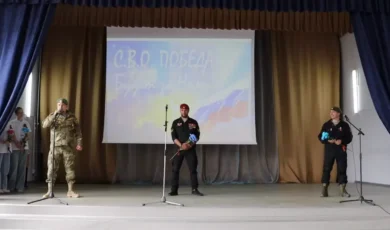 Торжественное открытие, посвящённое победе в Великой отечественной войне.
